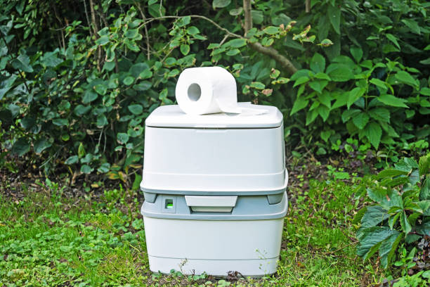 Best Portable toilet rental cost  in Genoa City, WI