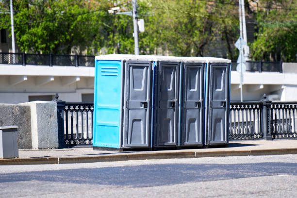 Best Construction site porta potty rental  in Genoa City, WI