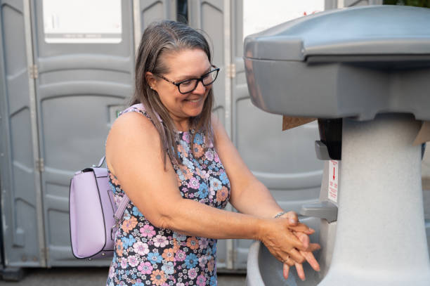 Portable Toilet Options We Offer in Genoa City, WI